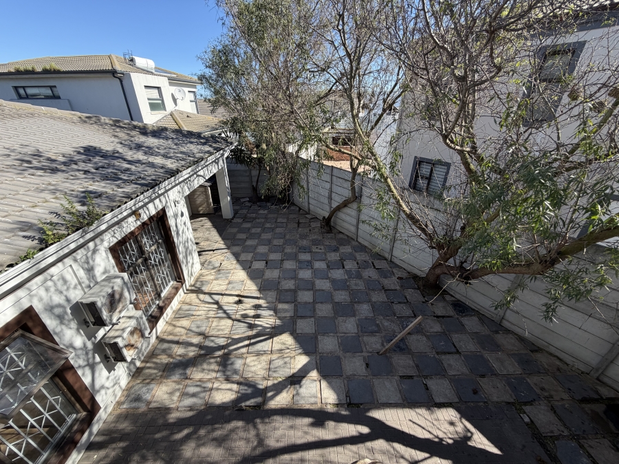 4 Bedroom Property for Sale in Parklands North Western Cape